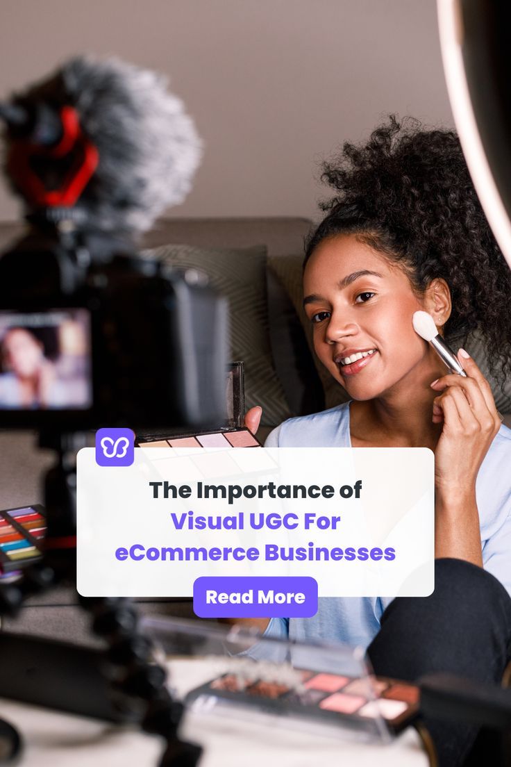 Ilustrasi pelanggan membuat konten UGC ecommerce berupa foto dan review produk